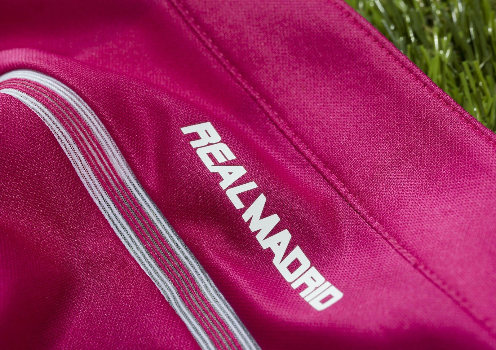 Camiseta Retro Hombre Segunda Equipación Rosa 14/15
