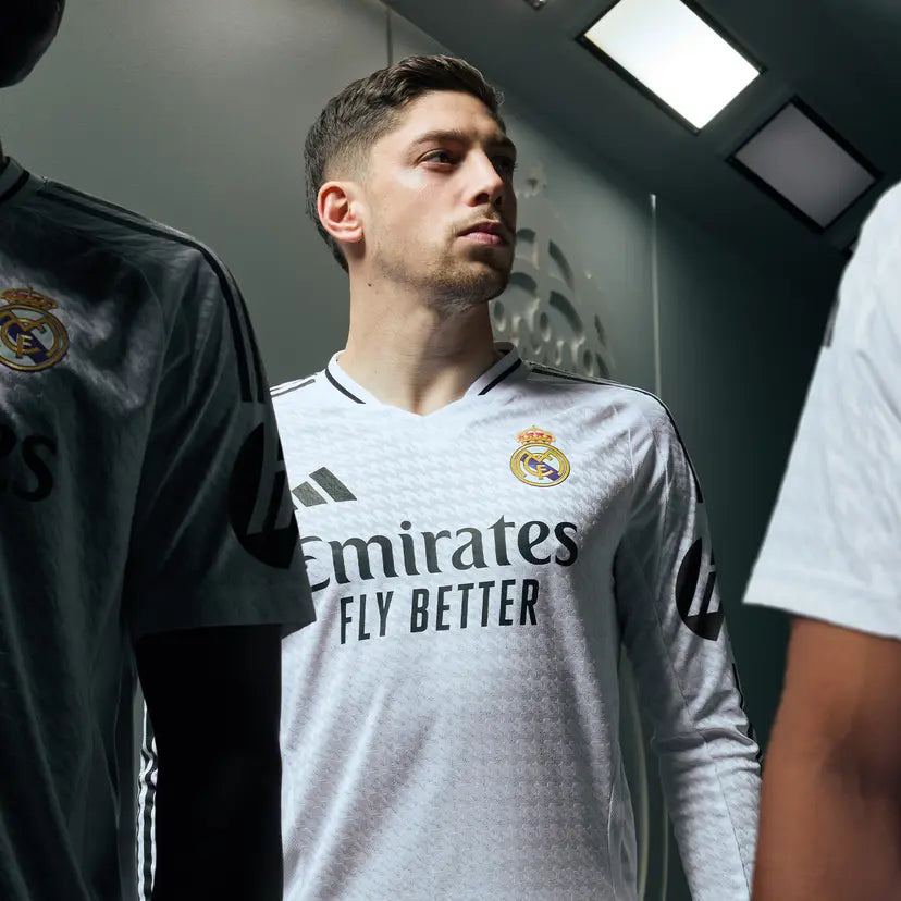 Camiseta Authentic Manga Larga Hombre Primera Equipación Blanca 24/25